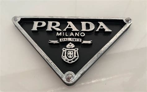 prada milano schild kaufen|Prada zippers.